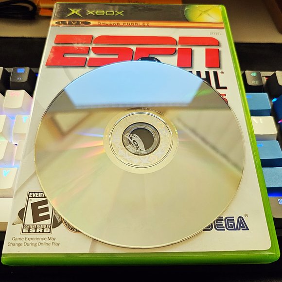 X-Box NHL 2K5, used, like new, perfect condition - Picture 3 of 3